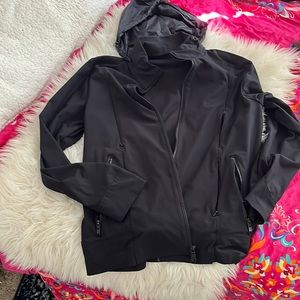 Lululemon black jacket size M